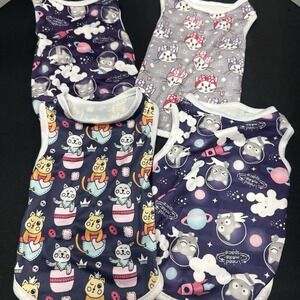 Lot Of 4 Girl Cat Tshirts‎ Small